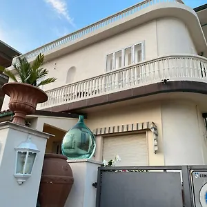 al-mare-54-luxury-guest-house.it-tuscanyhotel.com/