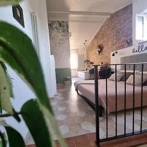 ognivolta.it-tuscanyhotel.com/